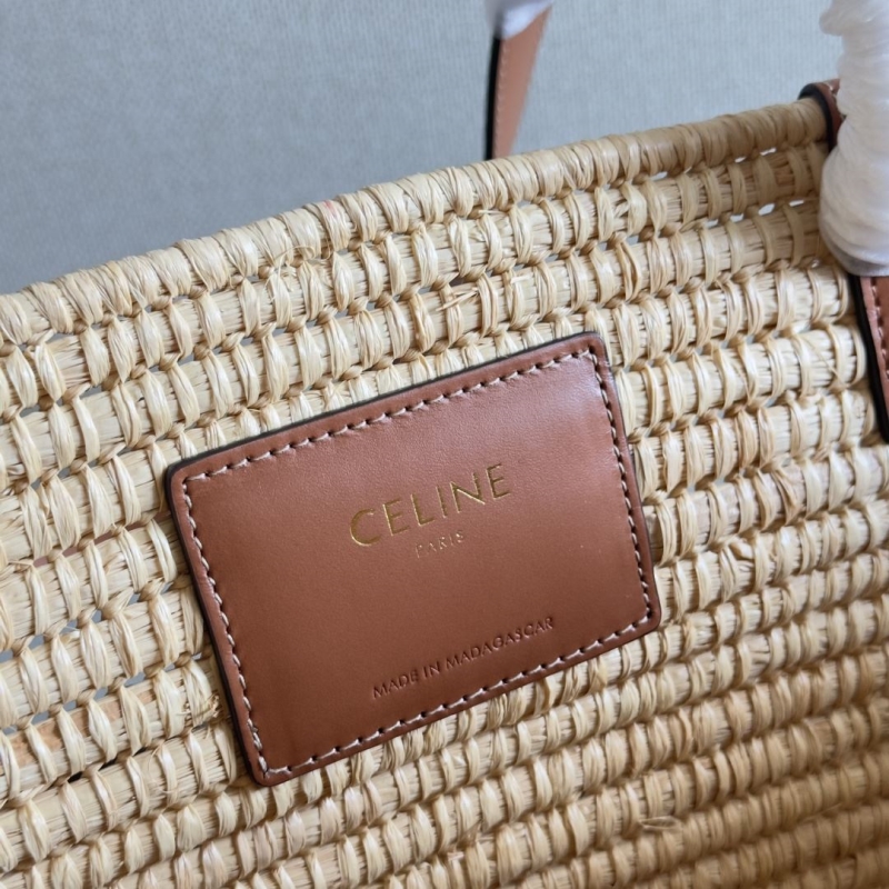 Ce1i*e bucket bags